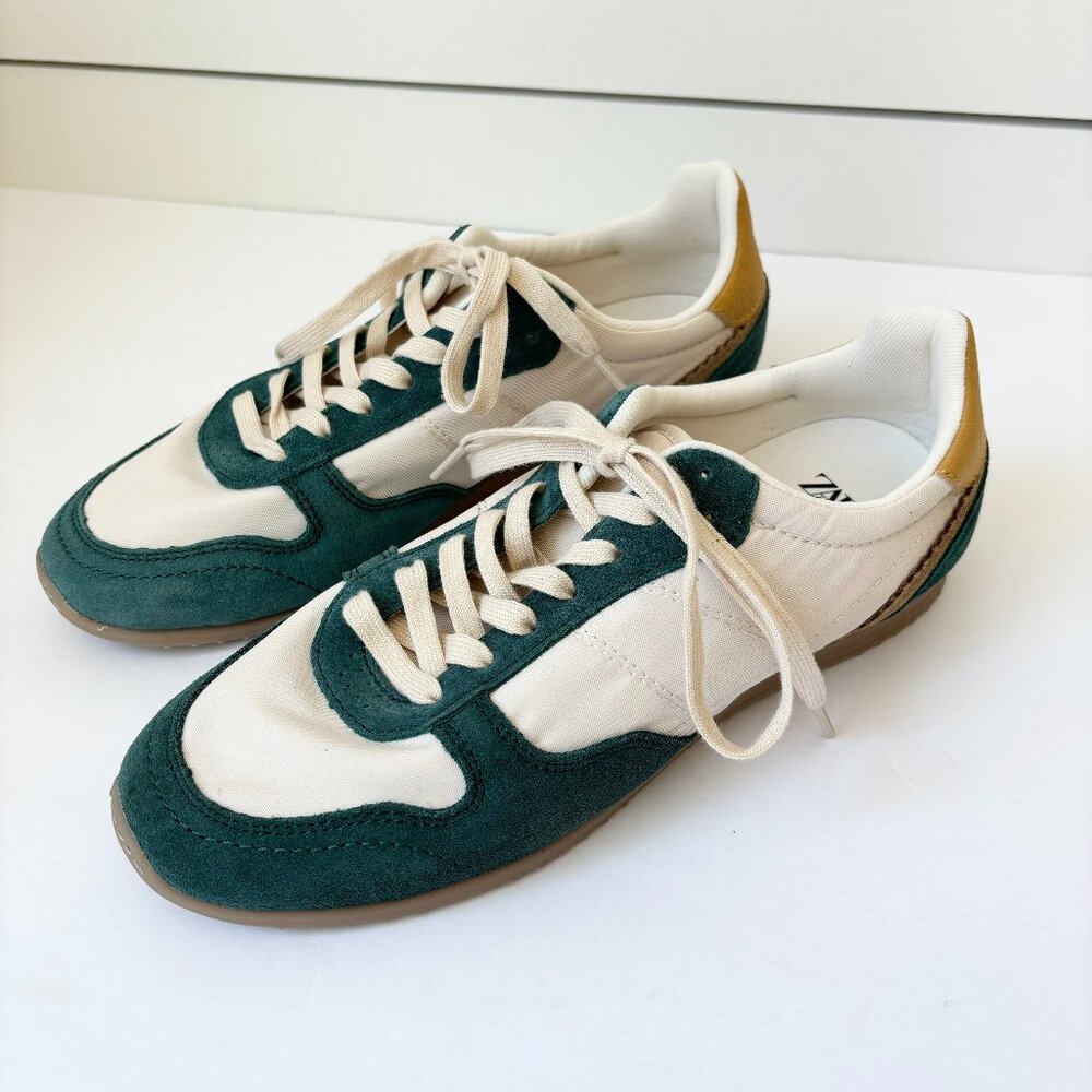 NWOT Zara white and green sneakers with yellow on back